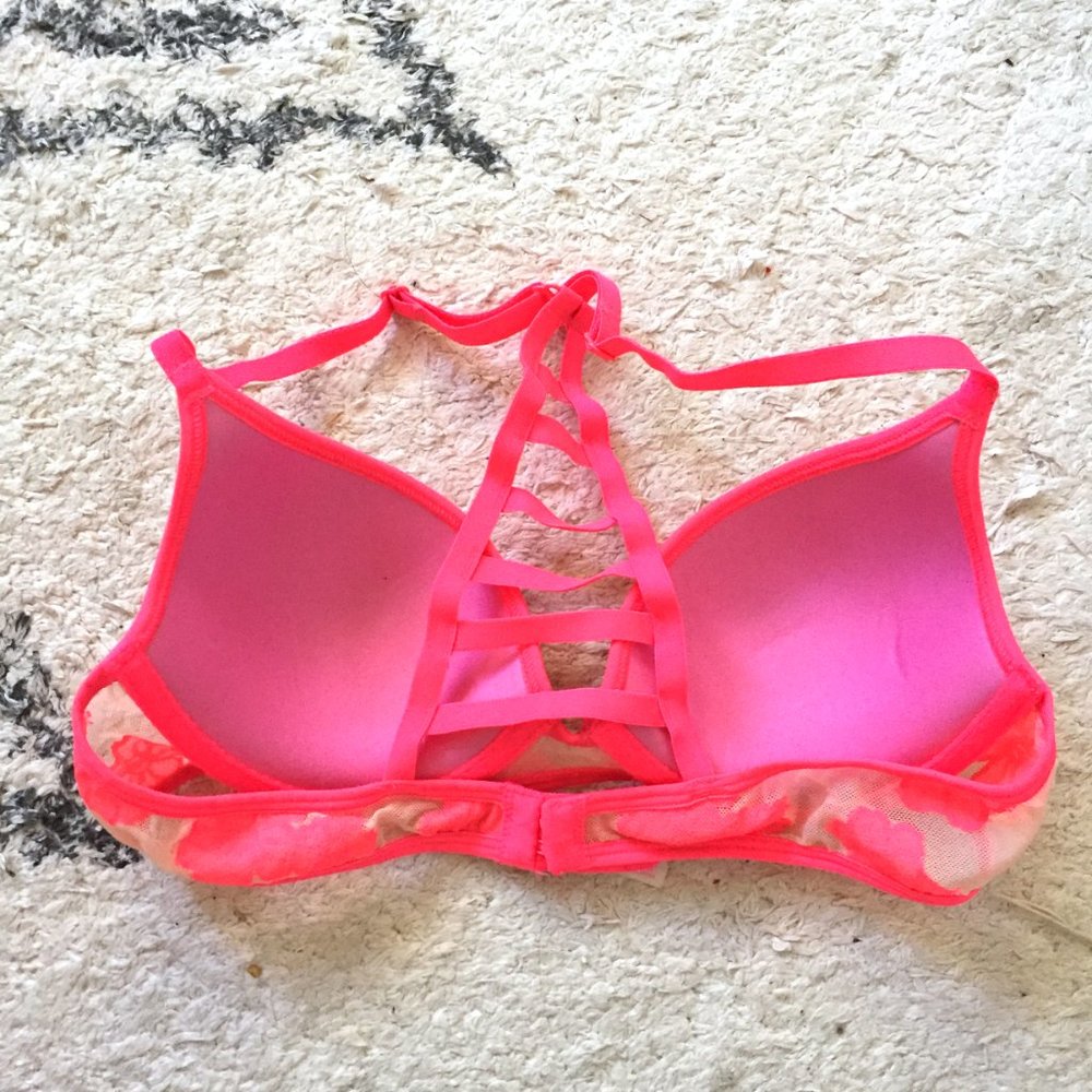 Victoria Secret Pink Racerback Bra - Picture 3 of 5